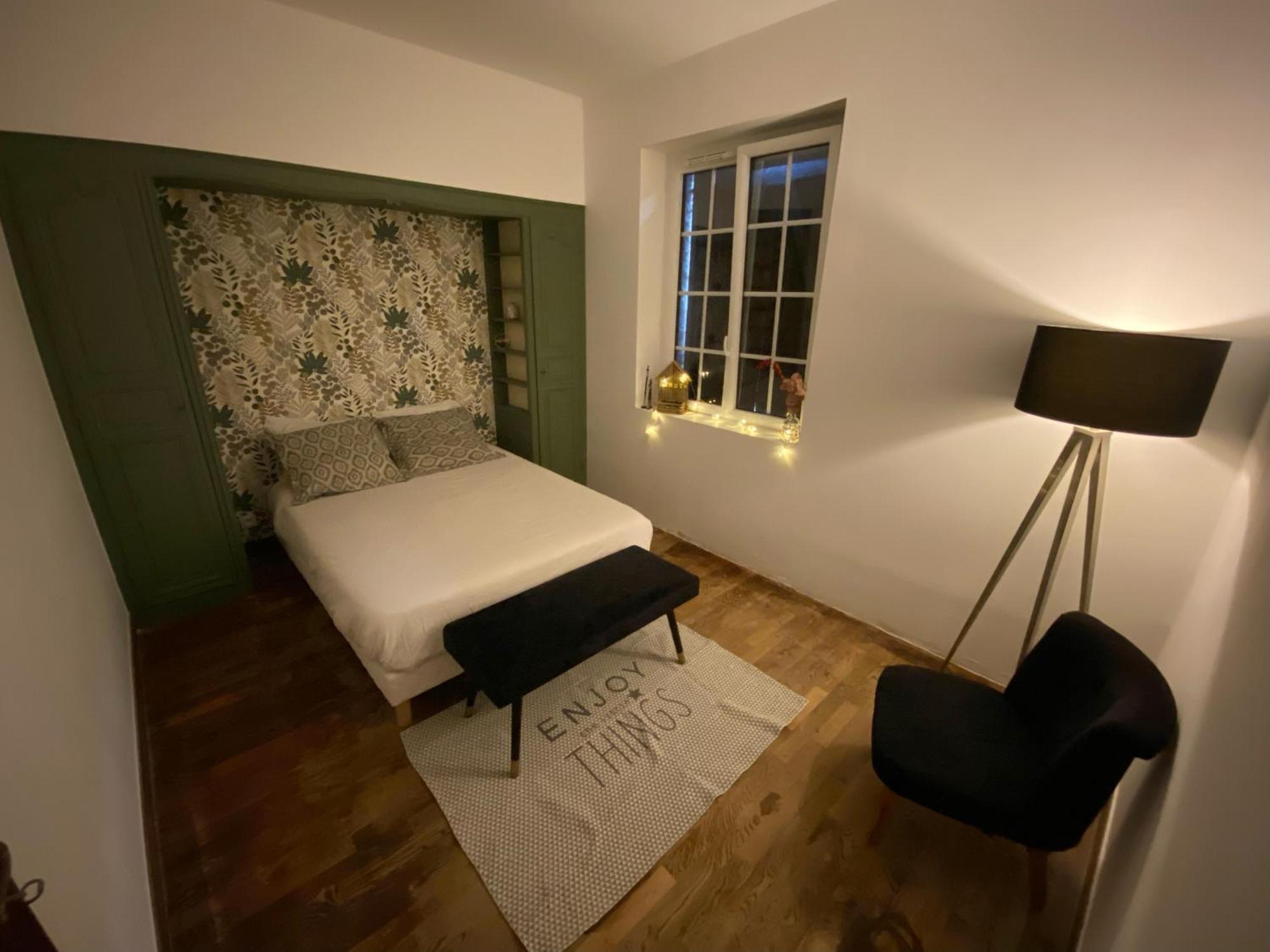 Chambre Hotes Montpinchon Eksteriør billede